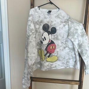 Disney Mickey Mouse sweatshirt size medium